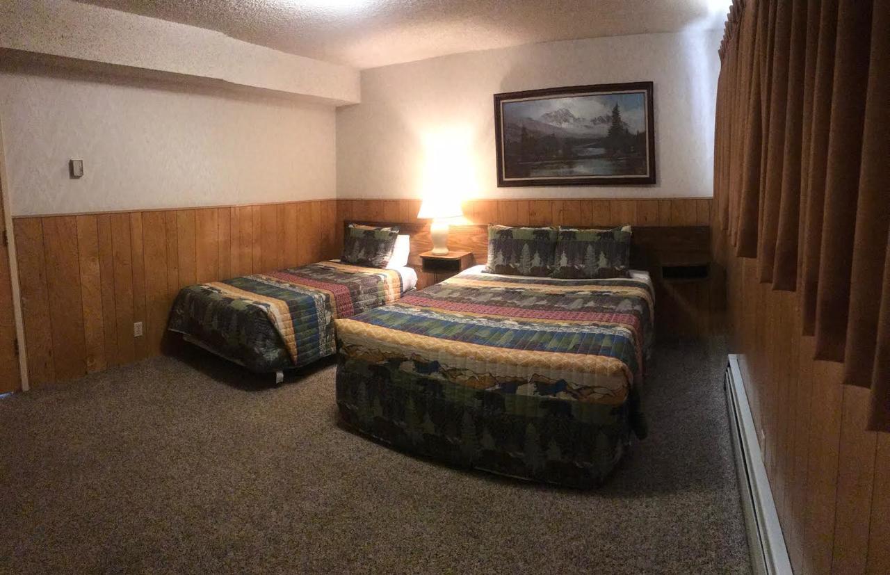 Boulder Lodge June Lake Exterior photo